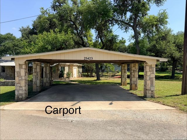 25423 Triangle Loop, San Antonio, TX 78255