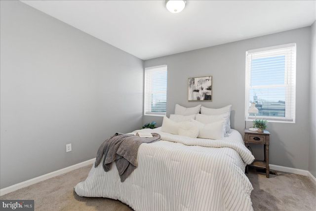 415 N GLOVER ST, Baltimore, MD 21224