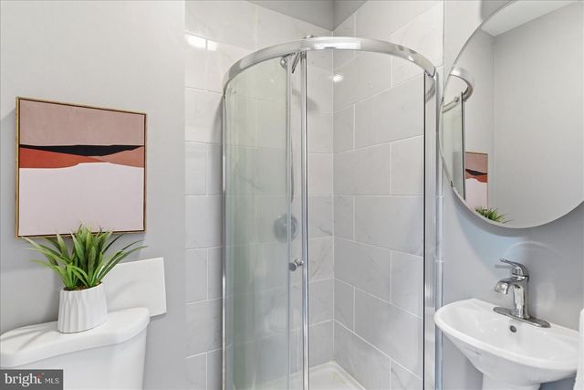 415 N GLOVER ST, Baltimore, MD 21224