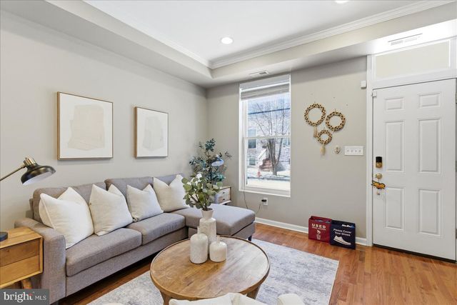 415 N GLOVER ST, Baltimore, MD 21224