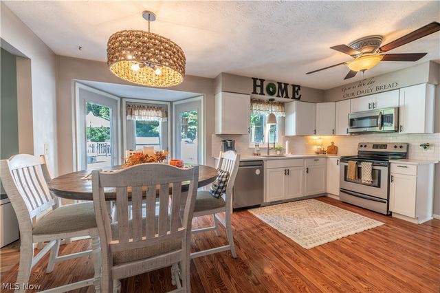 128 Southdale Boulevard, Cortland, OH 44410
