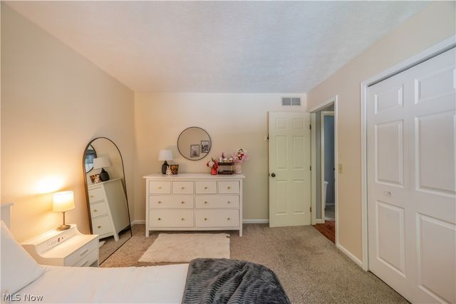 128 Southdale Boulevard, Cortland, OH 44410