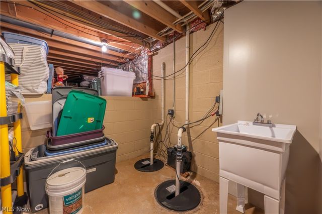 128 Southdale Boulevard, Cortland, OH 44410