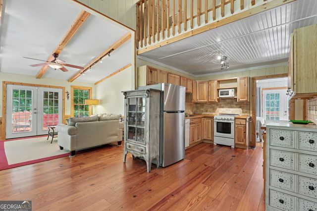 82 Buckeye Lane, Clayton, GA 30525