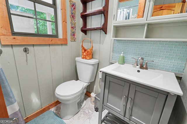 82 Buckeye Lane, Clayton, GA 30525