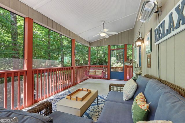 82 Buckeye Lane, Clayton, GA 30525