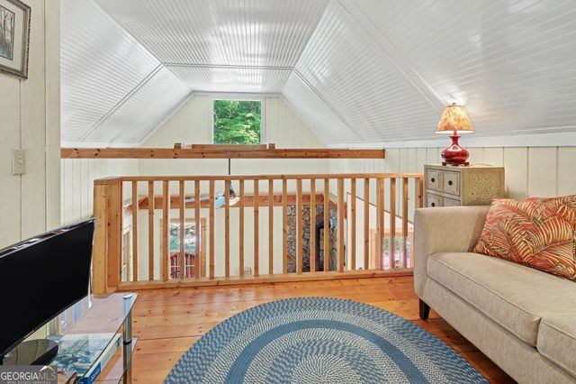 82 Buckeye Lane, Clayton, GA 30525