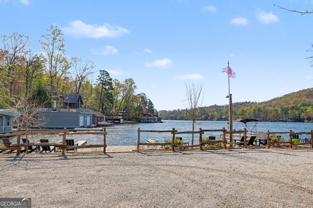 82 Buckeye Lane, Clayton, GA 30525