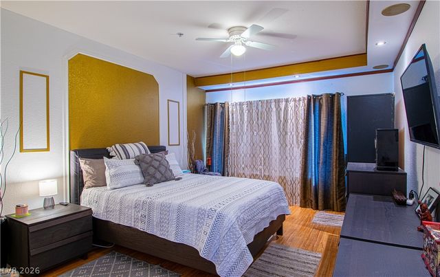6955 North Durango Drive 2005, Las Vegas, NV 89149
