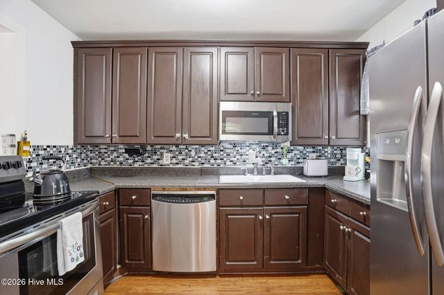 902 Bryan Avenue, Wilmington, NC 28403