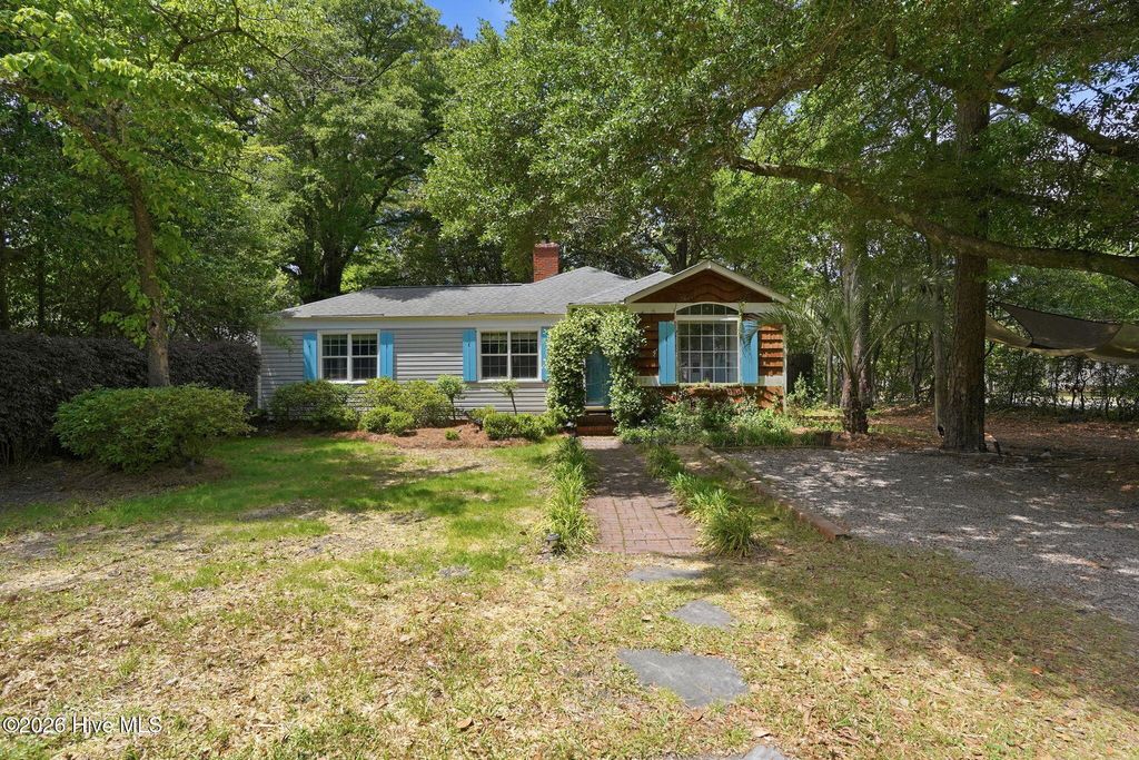 902 Bryan Avenue, Wilmington, NC 28403