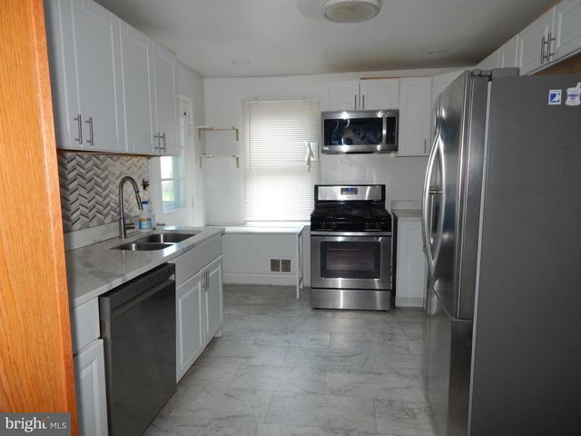 7829 OAKLEIGH RD, Baltimore, MD 21234