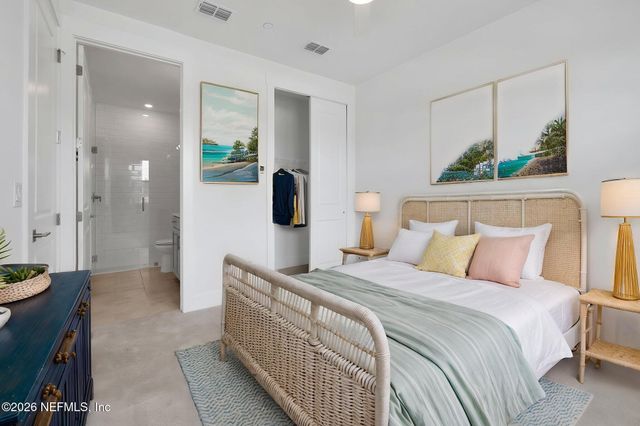 1011 1ST Avenue N, Jacksonville Beach, FL 32250