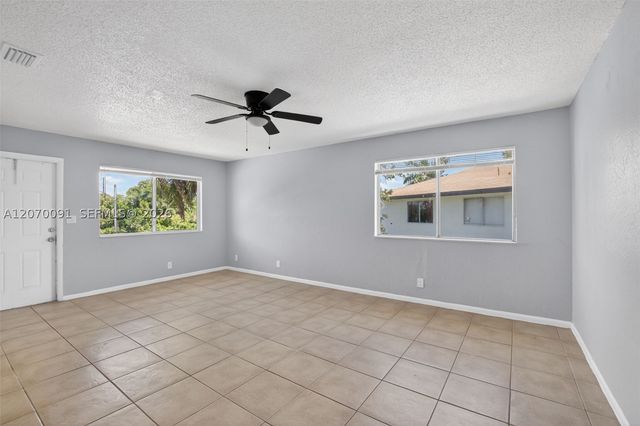 2201 Catherine Dr 3, Delray Beach, FL 33445