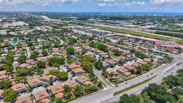 2201 Catherine Dr 3, Delray Beach, FL 33445