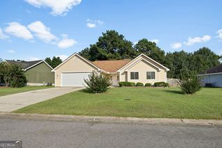 731 Gateway Drive, Bonaire, GA 31005