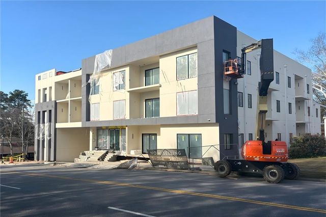 318 Sandy Springs Circle 230, Atlanta, GA 30328