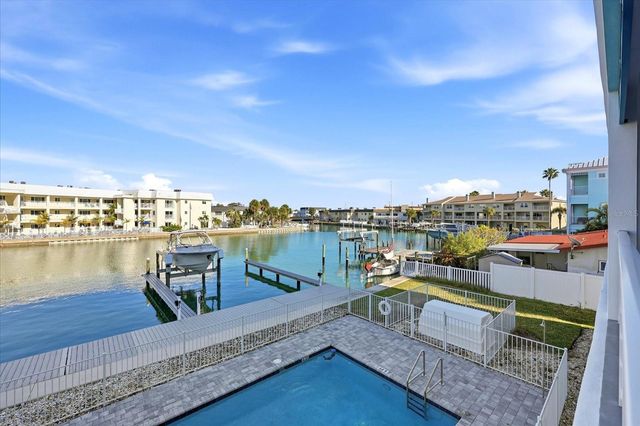 11797 1ST STREET E, Treasure Island, FL 33706