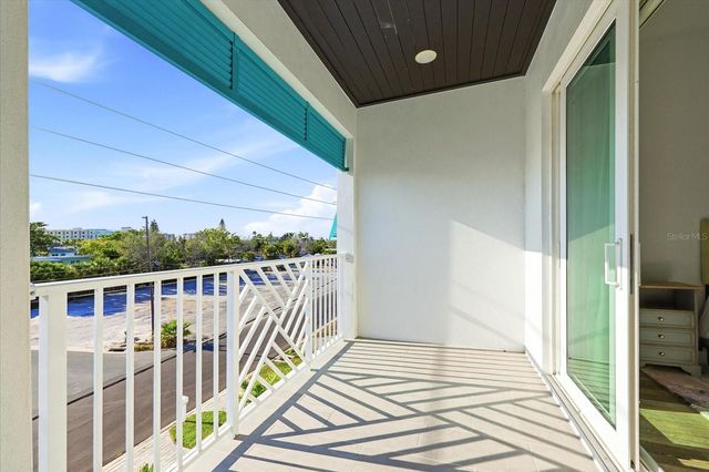 11797 1ST STREET E, Treasure Island, FL 33706