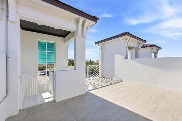 11797 1ST STREET E, Treasure Island, FL 33706