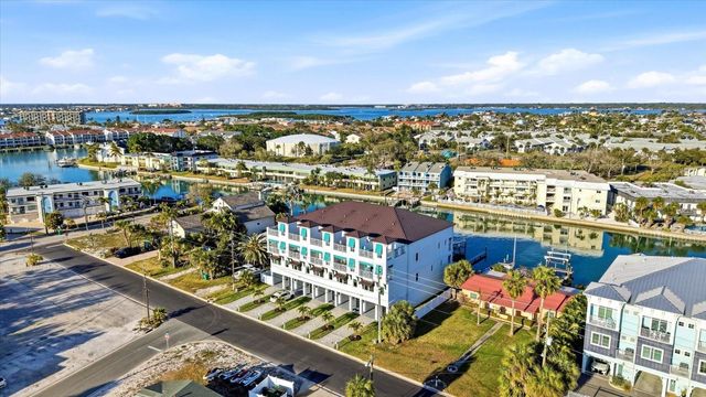 11797 1ST STREET E, Treasure Island, FL 33706