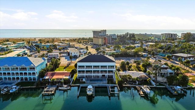 11797 1ST STREET E, Treasure Island, FL 33706