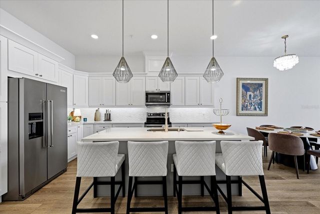 11797 1ST STREET E, Treasure Island, FL 33706