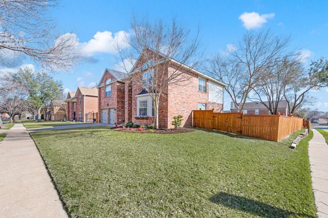 5100 Broken Bow Drive, Fort Worth, TX 76137