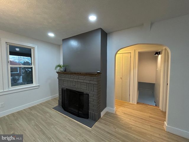 816 ELMWOOD LN, Cumberland, MD 21502