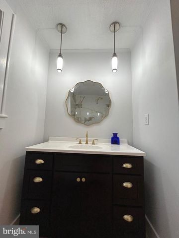 816 ELMWOOD LN, Cumberland, MD 21502