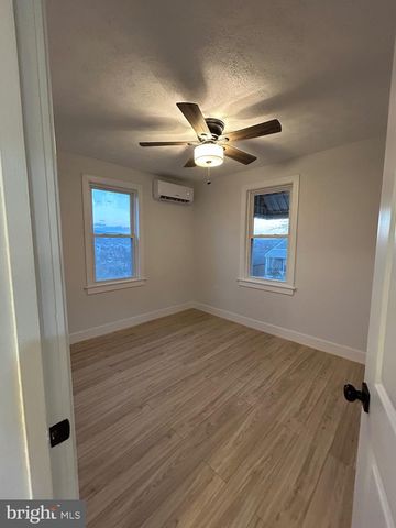 816 ELMWOOD LN, Cumberland, MD 21502