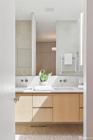 877 Treat Avenue, San Francisco, CA 94110