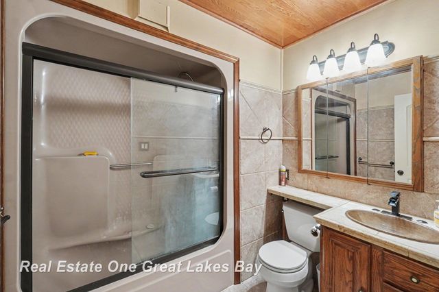 5111 Winston Drive, Swartz Creek, MI 48473
