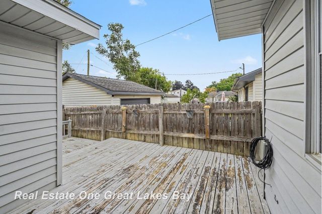 5111 Winston Drive, Swartz Creek, MI 48473