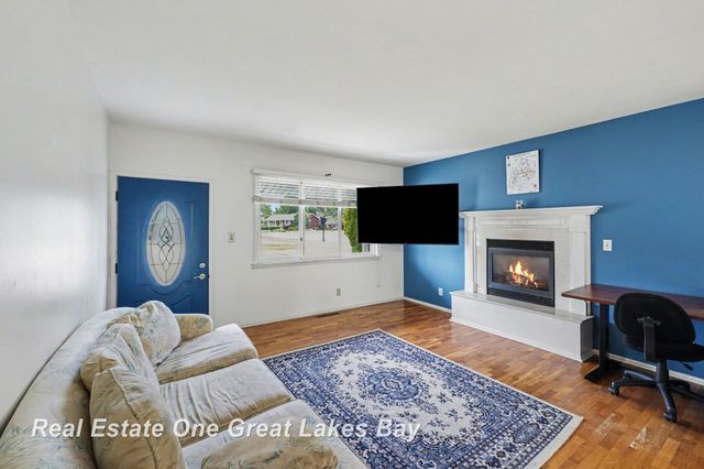 5111 Winston Drive, Swartz Creek, MI 48473