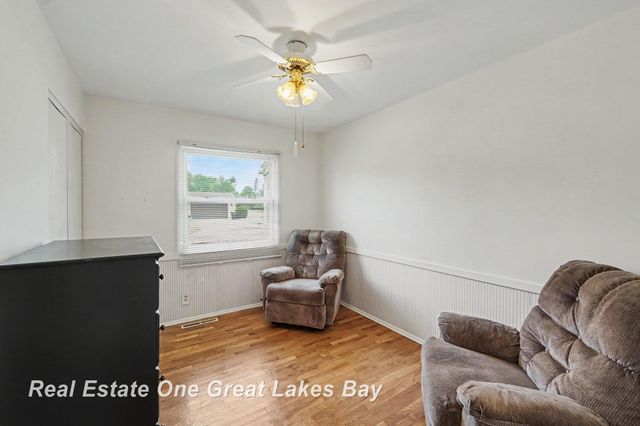 5111 Winston Drive, Swartz Creek, MI 48473