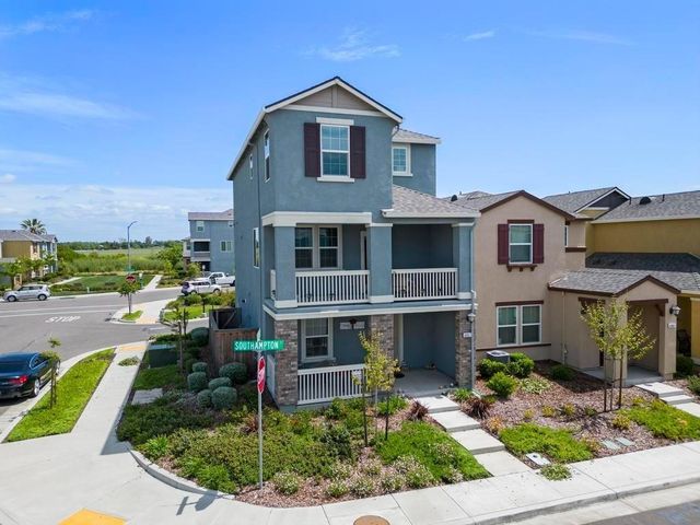 4057 Southampton St, West Sacramento, CA 95691