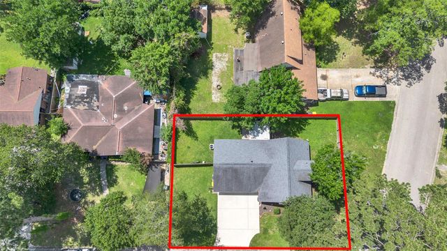 405 Billie Bess Lane, Conroe, TX 77301