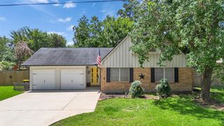 405 Billie Bess Lane, Conroe, TX 77301