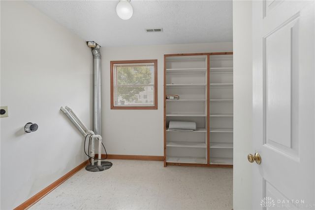 604 Heather Street, Englewood, OH 45322