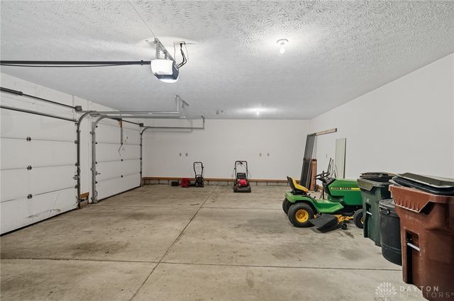 604 Heather Street, Englewood, OH 45322