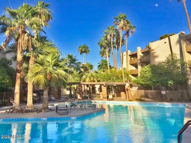7625 E Camelback Road B117, Scottsdale, AZ 85251