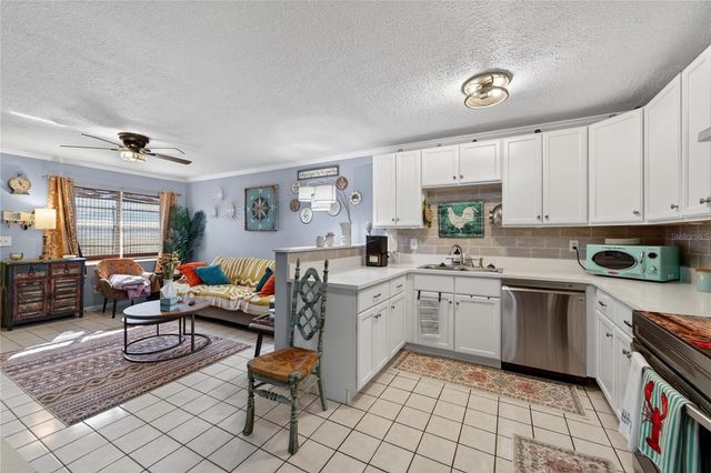 1041 APOLLO BEACH BOULEVARD A, Apollo Beach, FL 33572