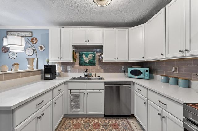 1041 APOLLO BEACH BOULEVARD A, Apollo Beach, FL 33572