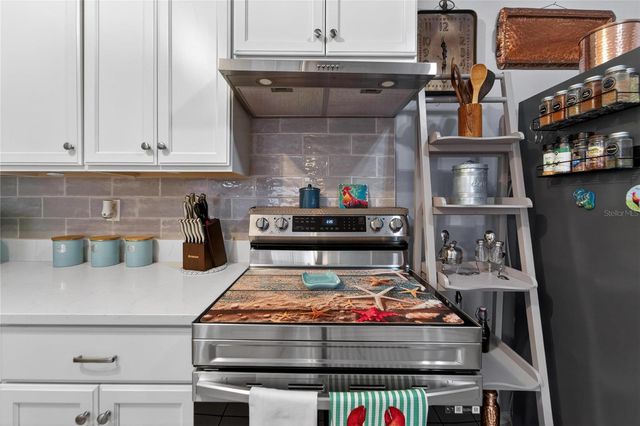 1041 APOLLO BEACH BOULEVARD A, Apollo Beach, FL 33572