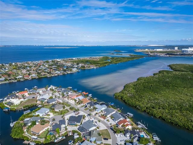 1041 APOLLO BEACH BOULEVARD A, Apollo Beach, FL 33572