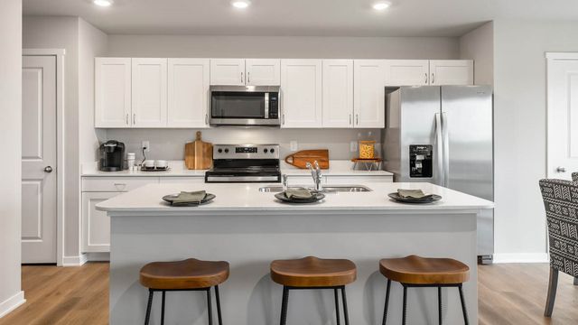 5913 NE Seneca Lane, Ankeny, IA 50021