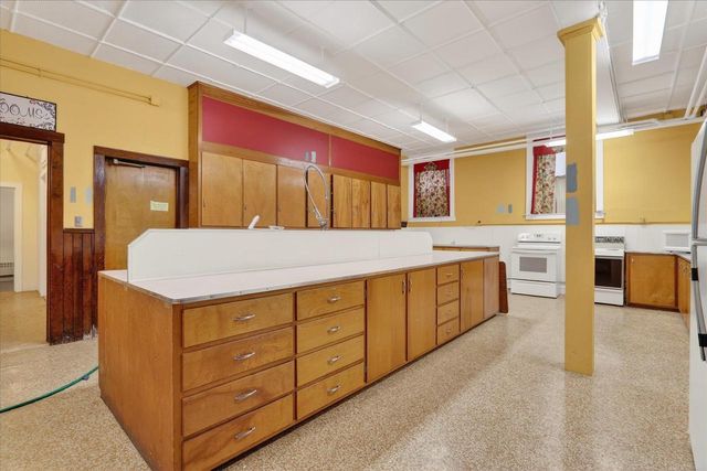 101 W Church Street, Evansville, WI 53536