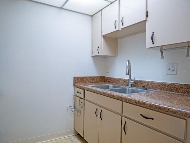 2444 ENTERPRISE ROAD 29, Clearwater, FL 33763