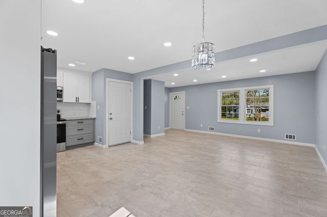 1685 Kinglet Road, Jonesboro, GA 30238